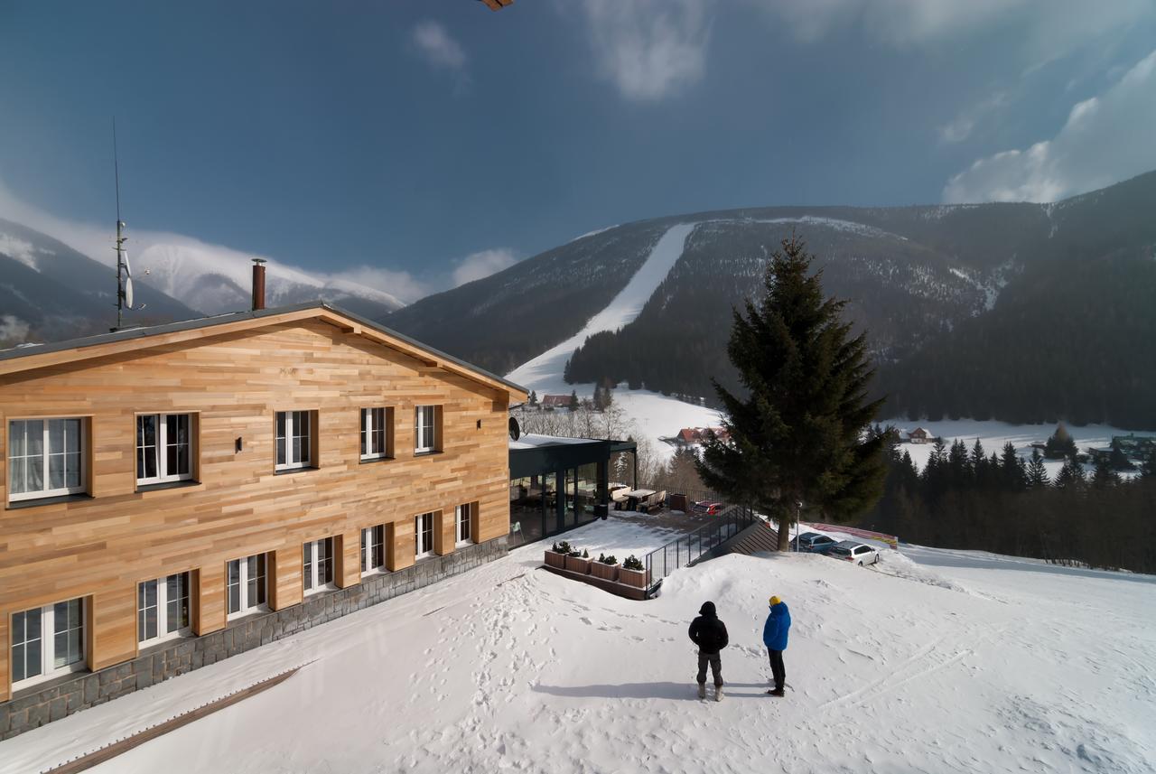 Hotel Olympie Špindlerŭv Mlýn Exterior foto